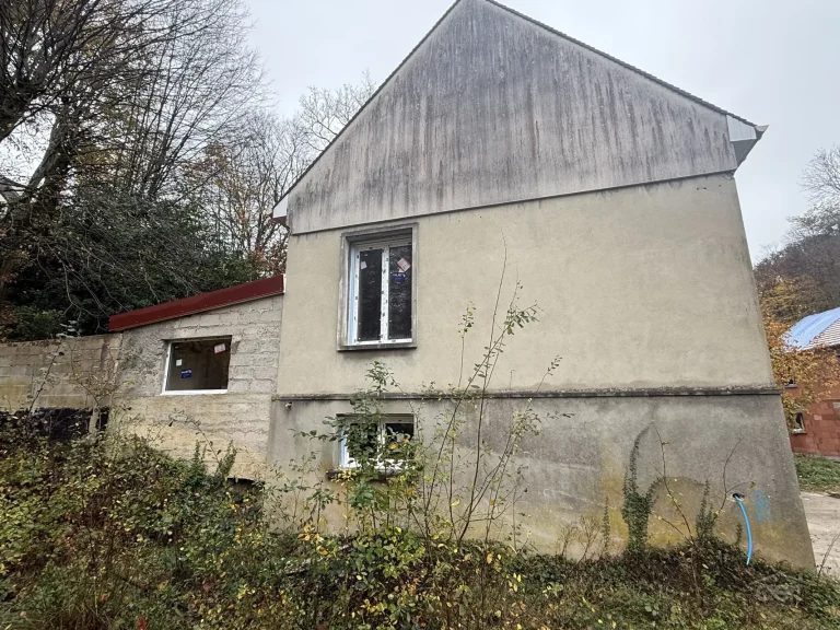Travaux de façade en Île-de-France - Entreprise AER - Rénovation des façades - Avant